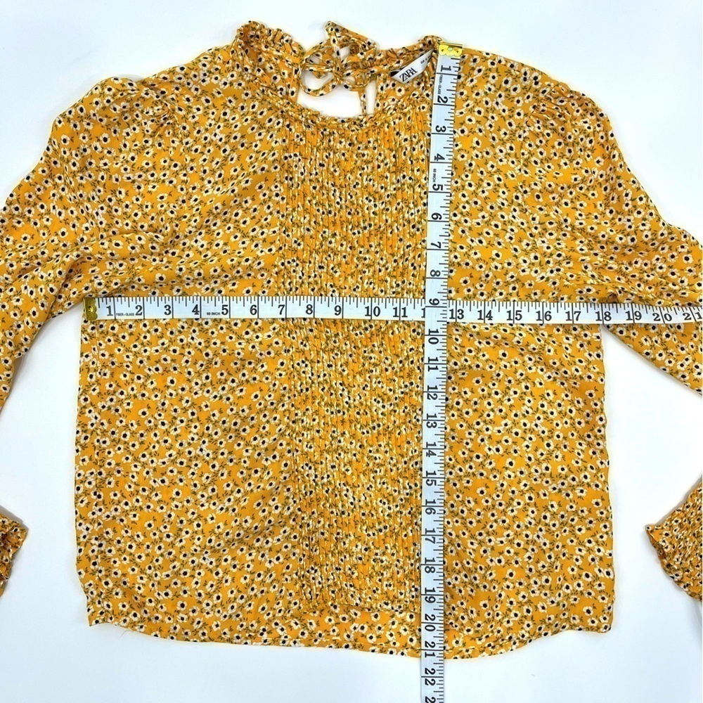 Zara ditsy floral pleated detail mustard yellow blouse size S - Picture 7 of 11